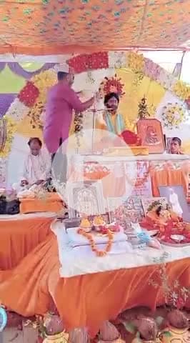 ग्राम उझईया में चल रही श्रीमद भागवत कथा में रहने का शोभाग्य मिला, सभी ग्राम वासियों एवं सनातन प्रेमियों का हार्दिक आभार