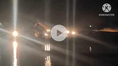 पथरिया: काम न मिलने से मजदूरों का पलायन, बोतराई गांव में जेसीबी से मनरेगा तालाब का निर्माण जारी