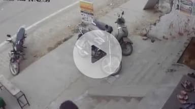 बीसलपुर: बरखेड़ा थाना क्षेत्र में मारपीट की शिकायत करने थाने जा रहे पिता-पुत्र के साथ दबंगों ने की मारपीट, घटना सीसीटीवी में कैद