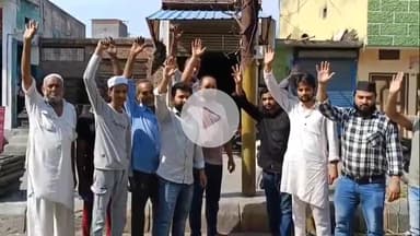 हसनपुर: बिजली के पोल हुए क्षतिग्रस्त, हसनपुर के मोहल्ला लालबाग के लोगों ने बिजली विभाग के खिलाफ किया प्रदर्शन #jansamasya