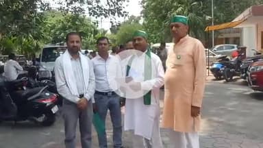 शाहजहांपुर: भारतीय किसान यूनियन भानू गुट के कार्यकर्ताओं ने गन्ना भुगतान सहित किसानों की 11 समस्याओं को लेकर डीएम को दिया ज्ञापन