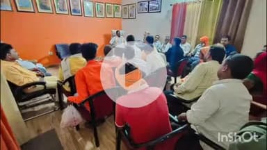 बलरामपुर: सदर विधायक पलटू राम ने गोविंद बाग स्थित कैंप कार्यालय पर जनता दर्शन में सुनी लोगों की समस्याएं