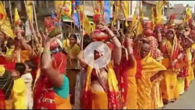 गजरौला नगर में श्री खाटूश्याम जी की मूर्ति स्थापना के उपलक्ष्य में निकाली गई कलश यात्रा,कल होगा भंडारे का आयोजन