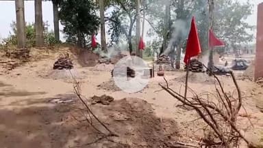 धनौरा: गजरौला स्थित बूढ़े बाबू के निकट प्राचीन मंदिर पर 26 दिन से धुंनी रमाकर तपस्या में बैठे महात्मा