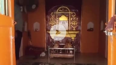 धनौरा: गजरौला के मोहल्ला अवन्तिका नगर में स्थित प्राचीन मां ललिता देवी का मंदिर