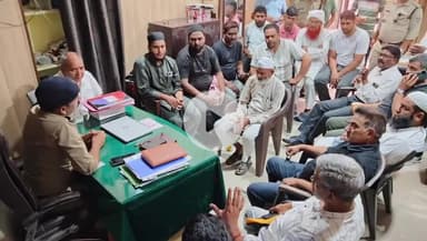 देहरादून: दून पुलिस ने सभी थानों में पीस कमेटी के साथ की गोष्ठी, बकरीद को शांति व सौहार्दपूर्ण ढंग से मनाने की अपील की