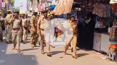 बहराइच: बकरीद पर्व को लेकर पुलिस महानिरीक्षक देवीपाटन मंडल ने दल बल के साथ किया पैदल गश्त, सुरक्षा व्यवस्था का लिया जायज़ा