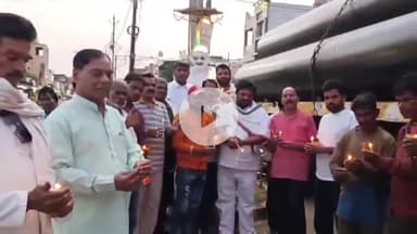 बीना: गांधी चौराहे पर श्रद्धांजलि कार्यक्रम का आयोजन, बड़ी संख्या में लोग हुए शामिल