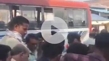 कादीपुर: मोतिगरपुर कस्बे के पास बस और ट्रेलर की टक्कर में महिला समेत 2 बच्चे हुए घायल, हमलावर फरार