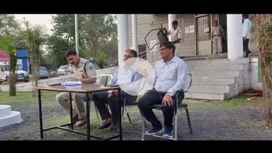 दमोह: आगामी त्योहारों को लेकर कोतवाली थाने में शांति समिति की बैठक आयोजित