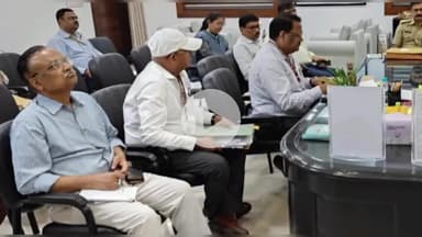 ओरमांझी: समाहरणालय में उपायुक्त की अध्यक्षता में चौकीदार सीधी नियुक्ति परीक्षा समिति की हुई बैठक