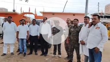 पांकी: पांकी और पिपरा टांड़ थाना क्षेत्र में प्रशासनिक अधिकारियों ने जनप्रतिनिधियों के साथ निकाला फ्लैग मार्च