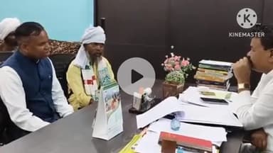 कर्रा: जिले के आदिवासी नेताओं ने रांची में पूर्व मंत्री बंधु तिर्की से मुलाकात की