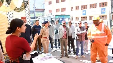 स्पीति: उपायुक्त किरण ने केलांग में मॉक ड्रिल के दौरान विभागों को सुधार करने के दिए निर्देश
