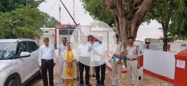 टीकमगढ़: जिला जेल, किशोर न्याय बोर्ड, बाल गृह, ग्राम तखा में विधिक साक्षरता शिविर आयोजित, न्यायाधीश सुनीता गोयल ने किया निरीक्षण