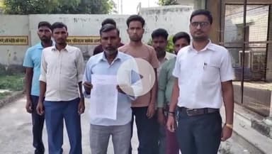 बदायूं: टिकुरी गांव में सफाई कर्मी की दबंगई से ग्रामीण हैं परेशान, आए दिन एससी-एसटी एक्ट लगाने की देता है धमकी