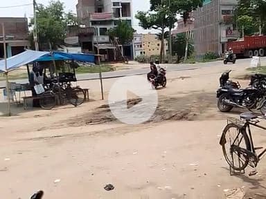 #rajaun bulao#Rajan ghumne I tere yahan per Raja unke samne ka bulao ka najara bulao khai hai gulab ka samne ka video