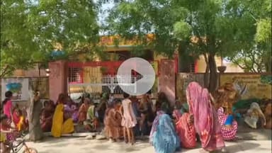 रामगंजमण्डी: पिपाखेड़ी में मस्टोरल बन्द करने पर मनरेगा कर्मियों ने जताया विरोध, पंचायत के सामने दिया धरना #jansamasya