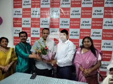 रातू: रातु के तिलता में हटिया विधायक नवीन जायसवाल ने नेत्र अस्पताल का उद्घाटन किया!