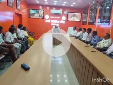 बलरामपुर: त्योहारों के दृष्टिगत शासन से नामित सचिव ने जनपद का दौरा किया, नगर पालिका के अधिकारियों को दिए निर्देश