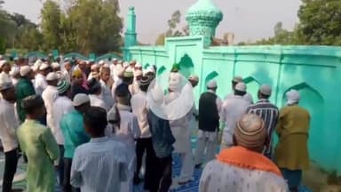 तरबगंज: वजीरगंज क्षेत्र में बकरीद का त्यौहार सकुशल सम्पन्न, ईदगाहों पर हुई नमाज, पुलिस रही चौकस