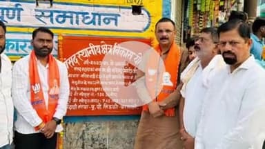 वाराणसी में आधुनिक माउंटेड मशीन से नाला सफाई का शुभारंभ महापौर ने किया