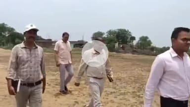 सिंगरौली: केंद्रीय जल आयोग के डिप्टी डायरेक्टर धीरज कुमार ने ग्राम गढहरा में जल संरक्षण के कार्यों का किया अवलोकन