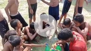 नाथनगर: रसीदपुर में सुरक्षित तैराकी प्रशिक्षण कार्यक्रम का आयोजन, बच्चों को सिखाया गया बोतल राफ्ट बनाना