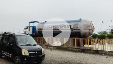 मोहनिया: गुरु नानक होटल के पास भारत पेट्रोलियम के टैंकर के चक्के में लगी आग, कुछ देर के लिए अपरा तफरी का रहा माहौल