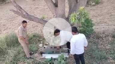 सिराथू: कल्यानपुर में बदहवास जमीन पर पड़े बुजुर्ग का सहारा बने दो सिपाही, बुजुर्ग को इलाज के लिए अस्पताल भेजा