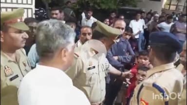 कोल: शक्ति नगर, हार्डवेयर फैक्ट्री में संदिग्ध परिस्थितियों में कर्मचारी की मौत, परिजनों ने शव रखकर किया हंगामा