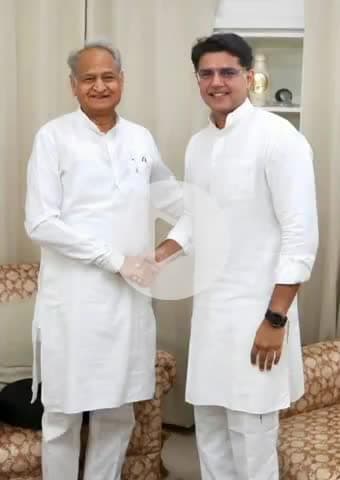 टोंक: टोंक विधायक सचिन पायलट और राजस्थान के पूर्व मुख्यमंत्री अशोक गहलोत जी की मुलाकात बनी चर्चा का विषय