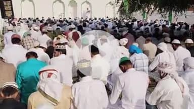 अनूपगढ़: ईद-उल-अजहा के अवसर पर वार्ड नम्बर 17 स्थित ईदगाह में नमाज अदा की गई, अमन-चैन की मांगी गई दुआ, पुलिस रही मौजूद