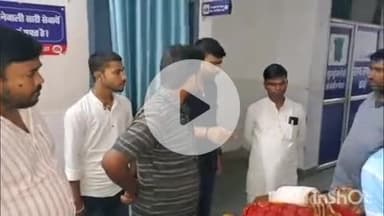 अधौरा: अधौरा के धरती माता मंदिर से लौटते समय खजुरा पावर हाउस के पास मैजिक वाहन पलटा, तीन महिलाएं घायल; एक को किया गया रेफर