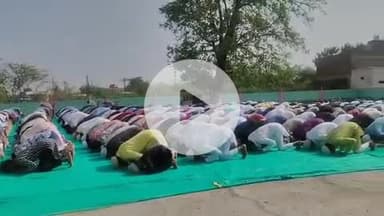 लाडपुरा: मंडाना कस्बे में ईद उल अजहा का त्यौहार मनाया गया, ईदगाह पर मुस्लिम भाइयों ने अदा की नमाज और देश में अमन चैन की दुआ की