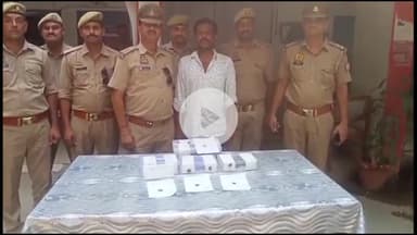 इटावा: सिविल लाइन इलाके से पुलिस और एसओजी ने एक अभियुक्त को 3 अवैध देसी पिस्टल, 1 तमंचा और 1 कार के साथ किया गिरफ्तार