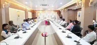 बाबई: आज माखन नगर नगर परिषद में विधायक ने मोदी सरकार के 11 साल के संकल्प को लेकर की बैठक