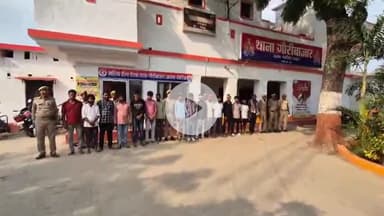 देेेवरिया: गौरी बाजार पुलिस ने की बड़ी कार्रवाई, 16 अभियुक्तों को किया गिरफ्तार