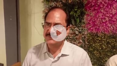 औरैया: खाद्य सुरक्षा अधिकारी ए के राय ने व्यापारियों के साथ बैठक में कहा, अपने प्रतिष्ठान पर बनाएं 'नॉट फॉर सेल' का काउंटर