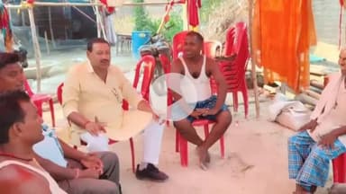 मोतिहारी: जिले के सिसवा सोब में आयोजित धार्मिक अनुष्ठान में भाजपा के पूर्व विधायक शामिल हुए