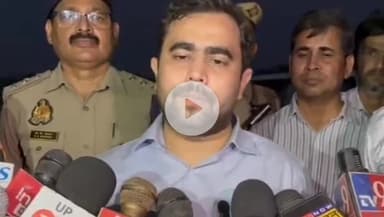 बहराइच: सिकंदरपुर में हुए विस्फोट की घटना के मामले में पूछताछ के लिए हिरासत में लिए गए कुछ लोगों की जानकारी दी एडीएम ने