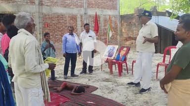 बहुजन मुक्ति पार्टी के प्रदेश सचिव  पहुंचे सुखपुर गांव क्रांतिकारी ठा. दरियाव सिंह लोधी के विजय दिवस पर चलो गांव की ओर कार्यक्रम के तहत लोगों को किया जागरूक जय मूल निवासी जय भारत जय भीम जय संविधान।