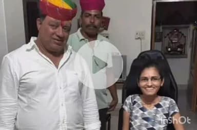 बाली: बाली में दिव्यांग भाई-बहन को विधायक राणावत ने दी इलेक्ट्रिक व्हील चेयर, चलाने का अभ्यास भी करवाया