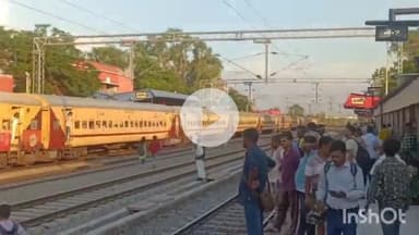 बरहट: जमुई रेलवे स्टेशन पर चलती ट्रेन में चोर ने ब्लेड से काटकर एक महिला का पर्स चुराया, पुलिस ने किया गिरफ्तार