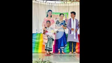 ପଦ୍ମପୁର: ପଦ୍ମପୁର ସରକାରି ବାଳିକା ଉଚ୍ଚ ବିଦ୍ୟାଳୟ ରେ ଓଡ଼ିଶୀ ନୃତ୍ୟ କର୍ମଶାଳା ଅନୁଷ୍ଠିତ, ଯୋଗଦେଲେ ପଦ୍ମପୁର ବିଧାୟିକା ବର୍ଷା ସିଂ ବରିହା