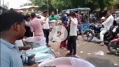 धनौरा: झारखंडी महादेव संगठन के सदस्यों ने धनौरा रोड पर कराया विशाल शरबत वितरण कार्यक्रम, हजारों लोगों ने गर्मी से पाई राहत