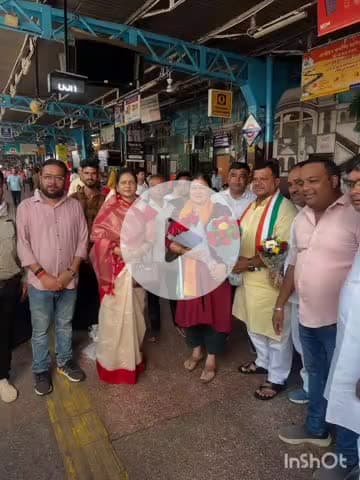 तराना: अखिल भारतीय कांग्रेस कमेटी की प्रवक्ता रागिनी नायक ने उज्जैन में राजाधिराज बाबा महाकालेश्वर के दर्शन किए