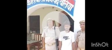 बलिया: शहर कोतवाली पुलिस ने हत्या के प्रयास के आरोपी को बनकट्टा स्थित उसके घर के बाहर से किया गिरफ्तार