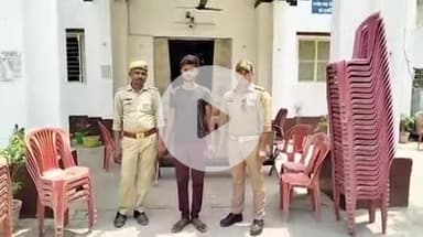 फतेहपुर: हिन्दू देवी-देवताओं पर अभद्र टिप्पणी करने वाले आदित्य गौतम को सदर कोतवाली के उधन्नापुर से गिरफ्तार किया गया