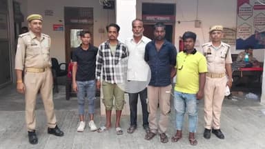 इटावा: फ्रेंड्स कॉलोनी थाना पुलिस ने शांति भंग के आरोप में 5 लोगों को किया गिरफ्तार